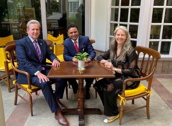 World News | Australian Envoy Hails India's Vision to Become 100 Pc Electric Vehicle Nation by 2030