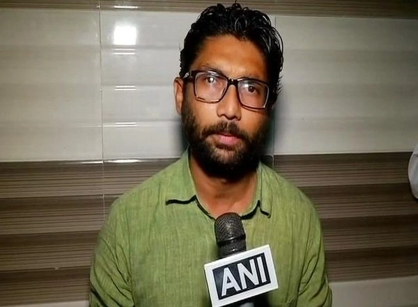 India News | Gujarat MLA Jignesh Mevani Re-arrested Soon After Getting Bail