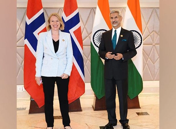 World News | Jaishankar Discusses Cooperation in Blue Economy with Norwegian Counterpart
