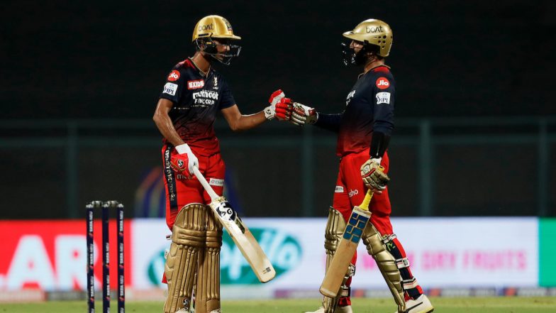 IPL 2022: Dinesh Karthik, Shahbaz Ahmed Help RCB Beat Rajasthan Royals by Four Wickets Despite Yuzvenda Chahal’s Heroics