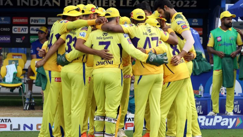 How To Watch CSK vs RCB Live Streaming Online in India, IPL 2022? Get Free Live Telecast of Chennai Super Kings vs Royal Challengers Bangalore, TATA Indian Premier League 15 Cricket Match Score Updates on TV