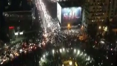 World News | Massive Protests in Pakistan Against Imran Khan's Ouster