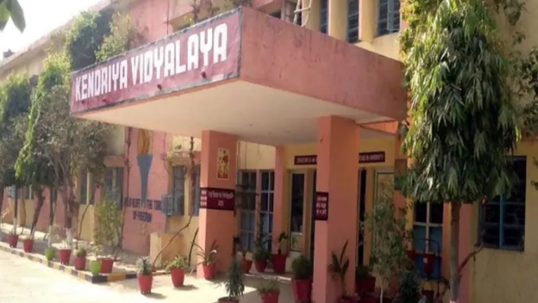 Gujarat Shocker: Class 9 Student of Kendriya Vidyalaya Forced To Drink Urine by Seniors in Ahmedabad