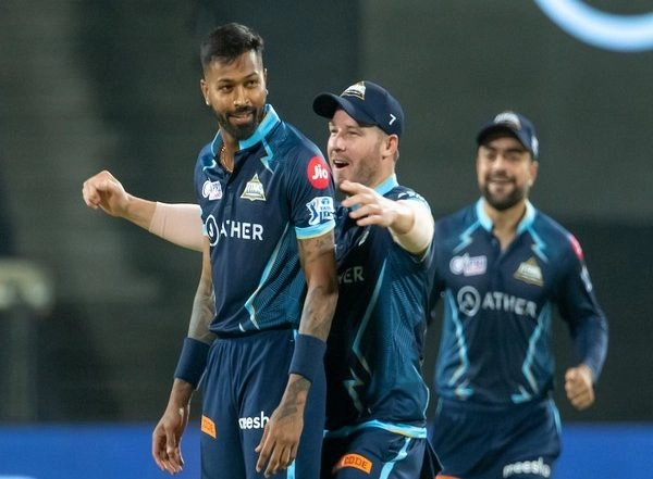 Sports News | IPL 2022: India Will Need Player of Hardik Pandya's Calibre in T20 World Cup 2022, Feels Harbhajan Singh