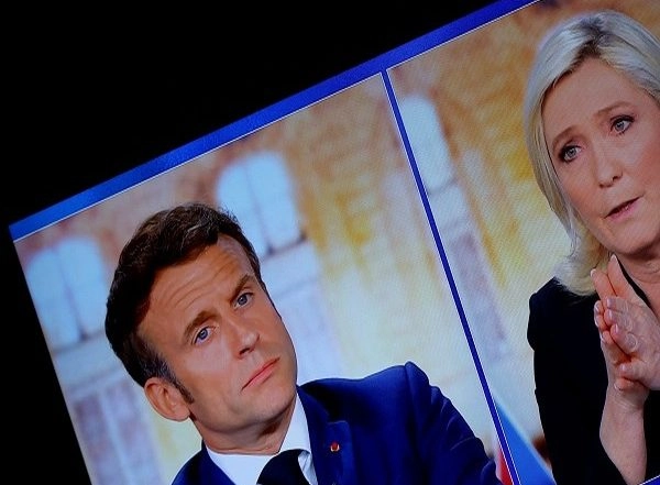 World News | France's Macron Accuses Rival Le Pen of Being 'dependent' on Russia