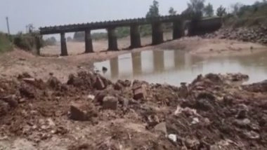 India News | Thieves Steal 60-feet Long-abandoned Iron Bridge in Bihar's Rohtas