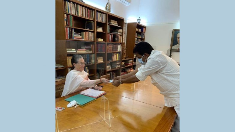 Apocalypse of Hatred, Bigotry, Intolerance, Untruth Engulfing Country, Says Congress President Sonia Gandhi