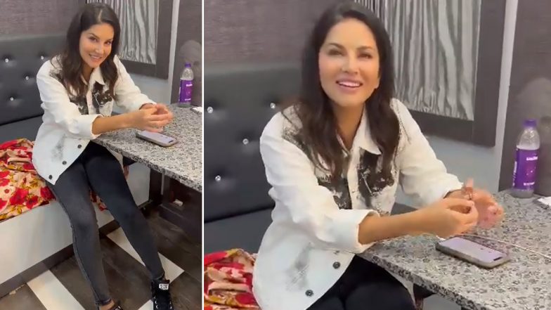 Sunny Leone Is Cute As She Tries Hrithik Roshan and Kareena Kapoor Khan’s ‘Chandu Ke Chacha’ Dialogue From K3G (Watch Video)