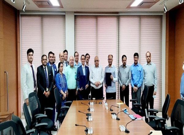 Business News | Triton EV with Four Major Companies to Develop Asia's Biggest EV Manufacturing Hub in Gujarat with an Investment of Rs 10800 Crores