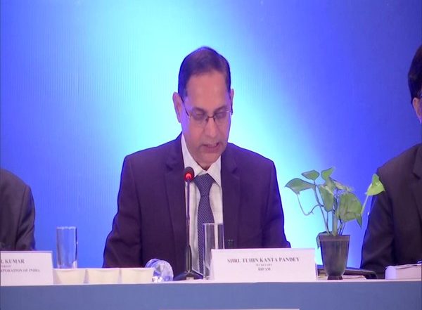 Business News | LIC IPO Price Band at Rs 902-949 Per Share; Offer Opens on May 4