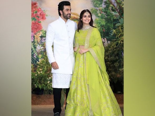 Entertainment News | Relationship Timeline: How Alia Bhatt's Childhood Crush Turned into Real-life Romance with Ranbir Kapoor - Vimarsana News