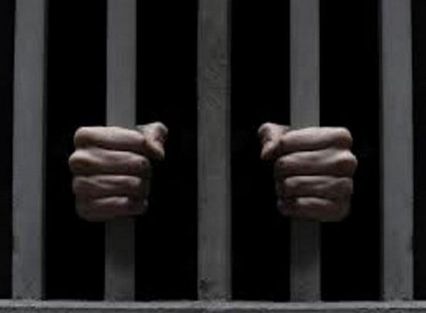 Pakistan: 27 Cellphone Company Staff Detained by Karachi Police After Violent Protest Over Alleged Blasphemy