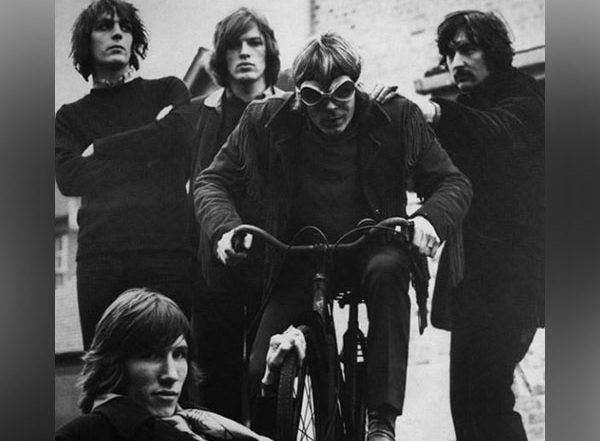 Entertainment News | Pink Floyd to Release Newly Recorded Single with Vocals by Ukrainian Singer