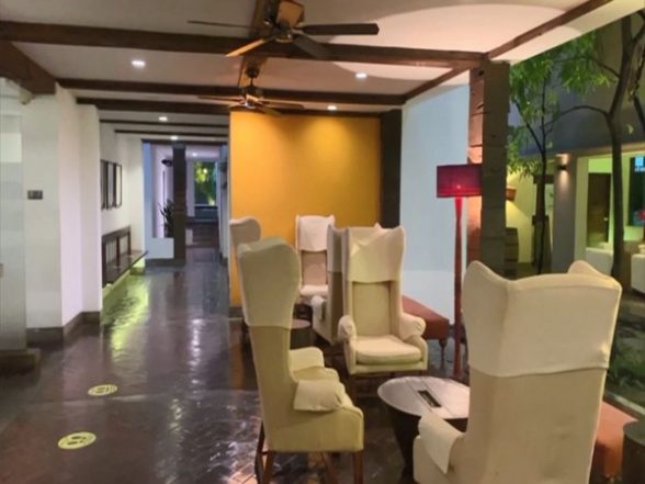 World News | Sri Lanka Crisis: Country's Tourism Hit Hard, Hotel Association Protest to Save Industry - Vimarsana News
