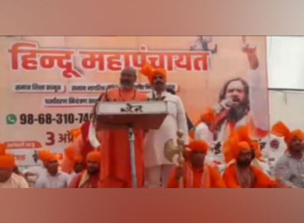 India News | Delhi Police Register 3 FIRs in Connection with Maha Panchayat Event in Burari