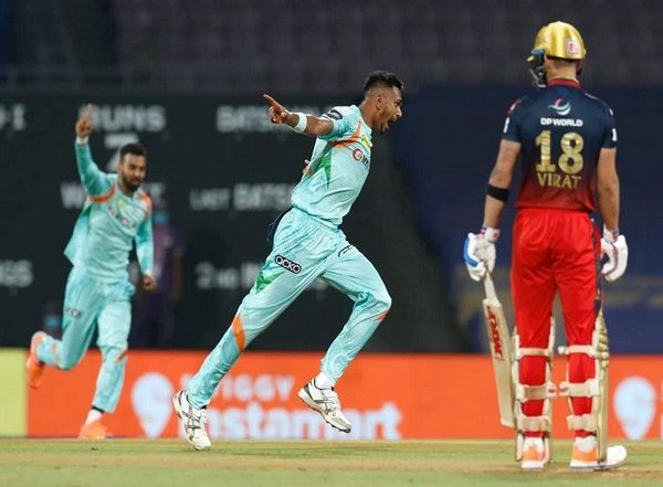 Sports News | Dushmantha Chameera Becomes Fourth Bowler to Dismiss Virat Kohli on Golden Duck in IPL