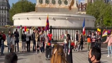 World News | Tibetans in France Stage Protest on Panchen Lama's 33rd Birthday, Raise Anti-China Slogans