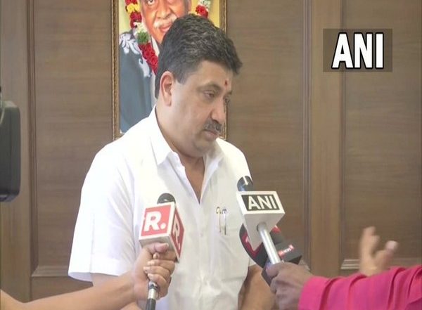 India News | Tamil Nadu Finance Minister Slams Amit Shah for Advocating 'three-language Formula', Says It is Completely 'off Logic'