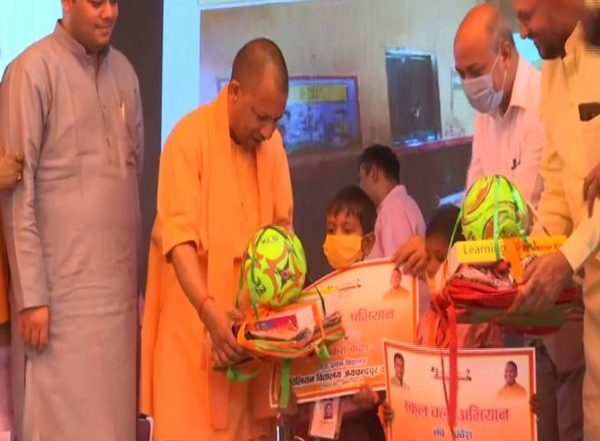 India News | Yogi Adityanath Launches 'School Chalo Abhiyan' from Shravasti District