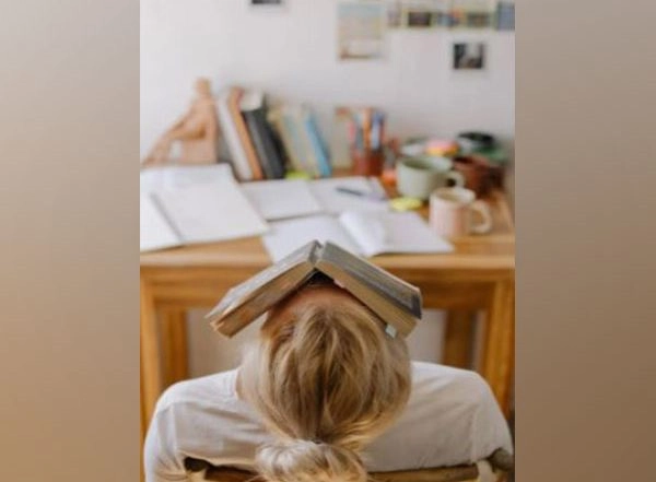 Lifestyle News | Rising Parental Expectations Linked to Mental Health Issues in College Students: Study