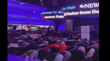 World News | In a First, Muslims Perform Taraweeh Prayer at Times Square in US