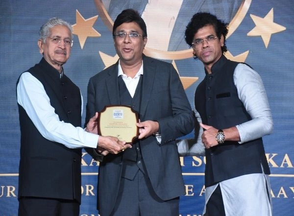 Business News | Kaustubh Sonalkar Receives Maharashtra Gaurav for the Field of Entrepreneurship, Mentorship and Diversity and Inclusion