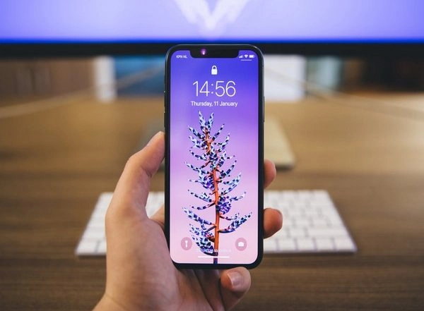 Apple Might Finally Bring Always-On Display Feature on Upcoming iPhone 14 Pro, Pro Max Smartphones