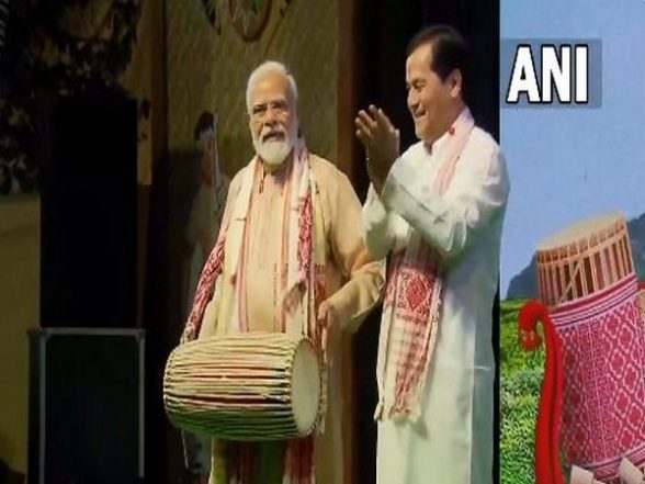 India News | PM Modi Tried His Hands at Multiple Musical Instruments During Rongali Bihu Event - Vimarsana News