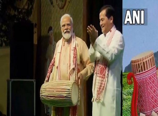 India News | PM Modi Tried His Hands at Multiple Musical Instruments During Rongali Bihu Event