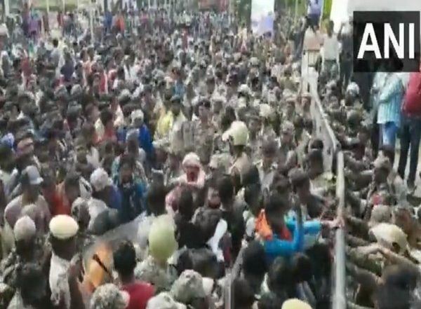 Chhattisgarh: Locals Protesting Against Rowghat Iron Ore Project Clash With Police in Narayanpur