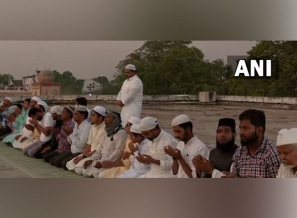 Ramadan 2022: Queries Related to Post COVID-19 Complications Flood Shia-Sunni Helplines During Ramzan