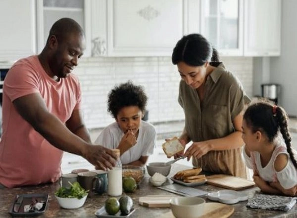 Lifestyle News | Study Details How Virtual Cooking Classes Can Improve Children's Nutrition Knowledge