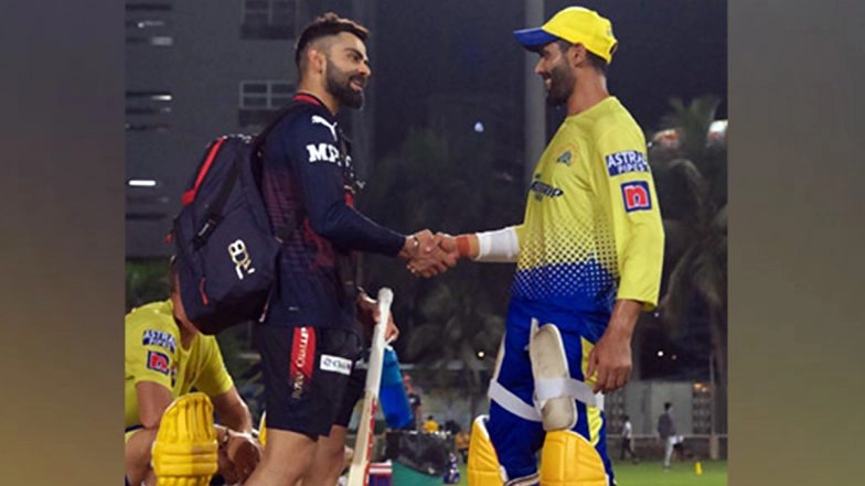  Virat Kohli Meets Ravindra Jadeja in Practice Ahead of CSK vs RCB Clash