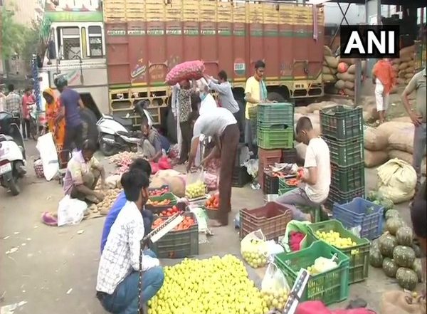 Business News | WPI Inflation Soars to 14.55 Pc in March on Rise in Fuel, Metal Prices