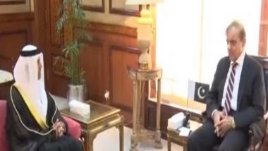 World News | Shehbaz Sharif Holds Talks with UAE Envoy to Pakistan