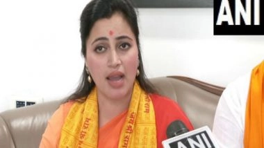 India News | Shiv Sena Workers Goons of Maharashtra CM: Navneet Rana, Ravi Rana