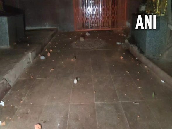 India News | Section 144 Imposed in K'taka Hubli After Stone-pelting at Police Station Will Continue Till April 23 - Vimarsana News