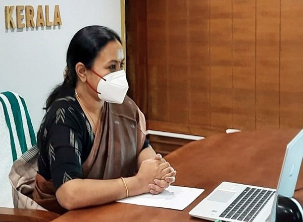 India News | Man Succumbs to West Nile Fever in Kerala's Thrissur, State Health Minister Orders Controlling Spread of Mosquitoes