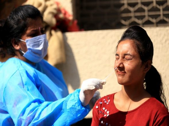 India News | Delhi Reports 520 New COVID-19 Cases in Last 24 Hours - Vimarsana News