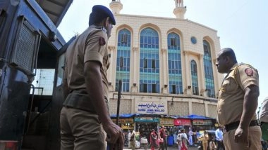 India News | MNS Pune Unit Says Will Play Hanuman Chalisa in Front of Police Stations if Loudspeakers Not Removed