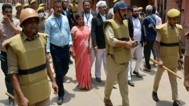 India News | Varanasi: Lawyers Claim Presence of Shivling Inside Gyanvapi Mosque