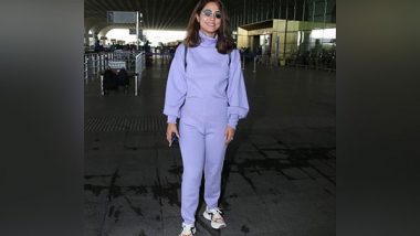 Entertainment News | Hina Khan Jets off to Cannes in Comfy Lavender Co-ord Outfit