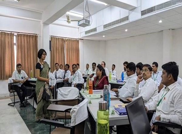 India News | Over 51,000 Frontline Railway Staff Trained Under Mission Rail Karmayogi