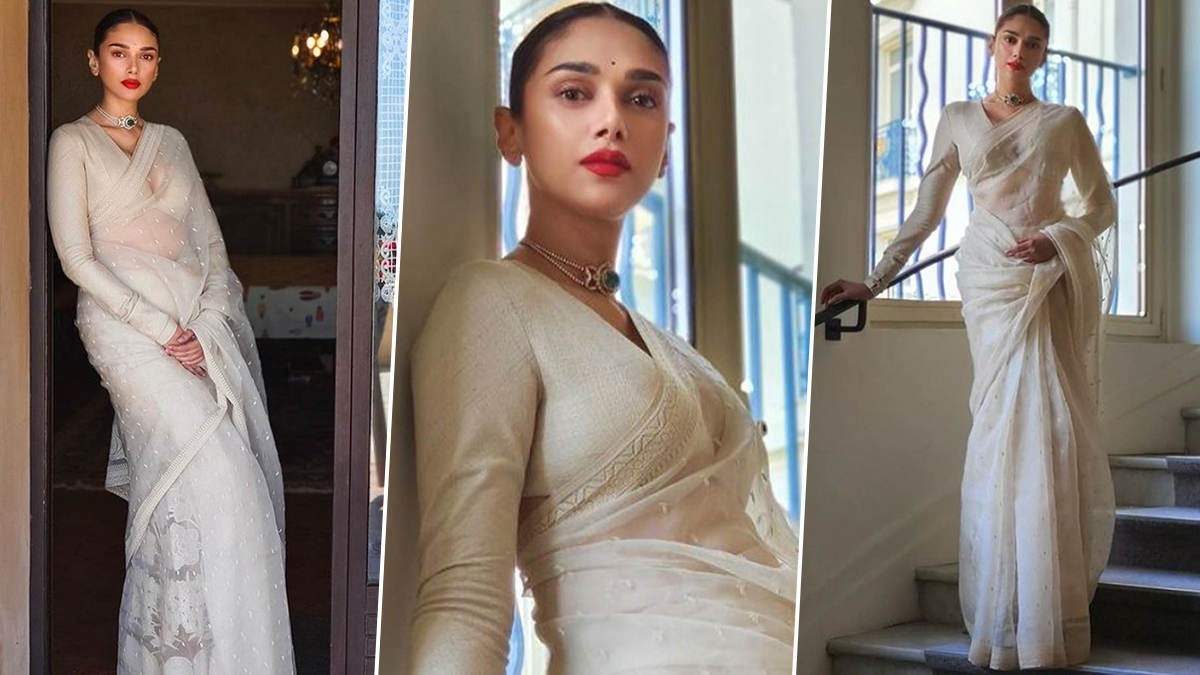 Cannes 2022: Deepika Padukone Slays Red Carpet in Louis Vuitton's Scarlet  Gown For Day 3 of The Film Festival (View Pics)