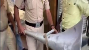 India News | Police Seize Loudspeakers from MNS Office in Mumbai, Detains Workers