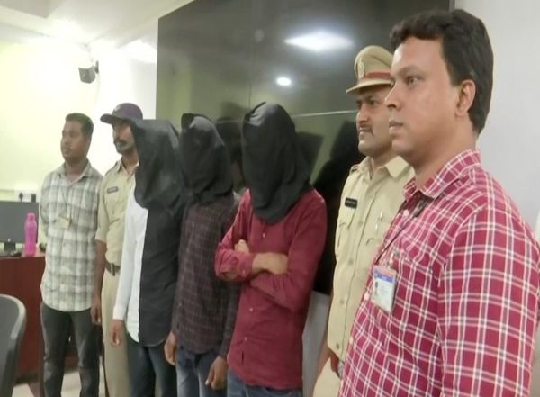 India News | Hyderabad Police Apprehends 3 Accused for Stealing Vehicles