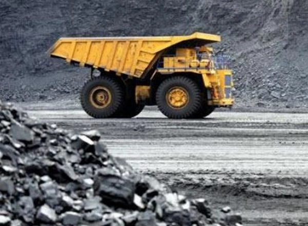 Business News | Coal India Q4 Net Profit Surges 46 Per Cent to Rs 6,715 Crore