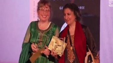 World News | Geetanjali Shree's Tomb of Sand Wins International Booker Prize, First for Hindi Novel