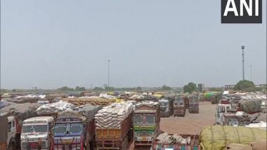 India News | Gujarat: Wheat-laden Trucks Stuck at Kandla Port After Centre's Export Ban