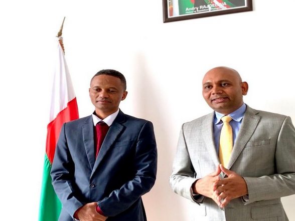 World News | Indian Amb Abhay Kumar Discusses Cooperation with Madagascar in Mining Sector - Vimarsana News